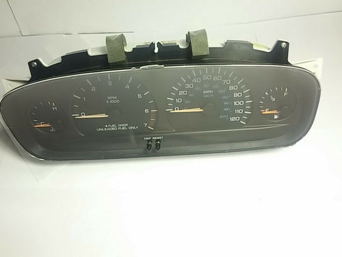 $400 Like-new 96-00 Chrysler Town Country instrumental gauge cluster speedometer