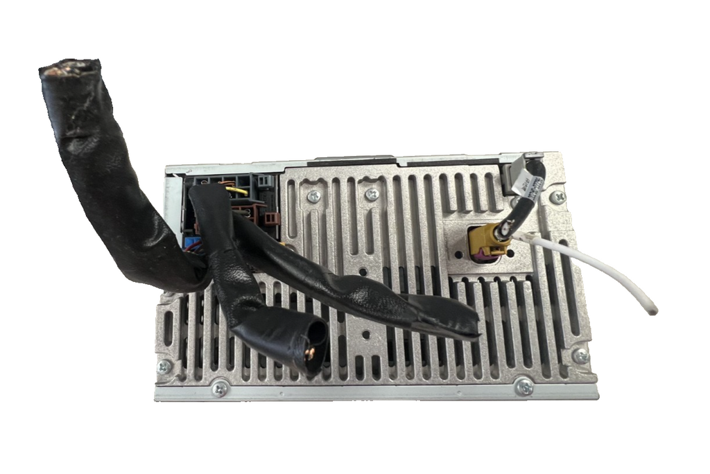 2009-2010 Hyundai Sonata XM AM FM CD Radio Receiver Display 96185 3K100 A 200NFU