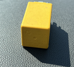 1998 1999 2000 Dodge Caravan Turn Signal Flasher Relay 12V 04686795 Yellow