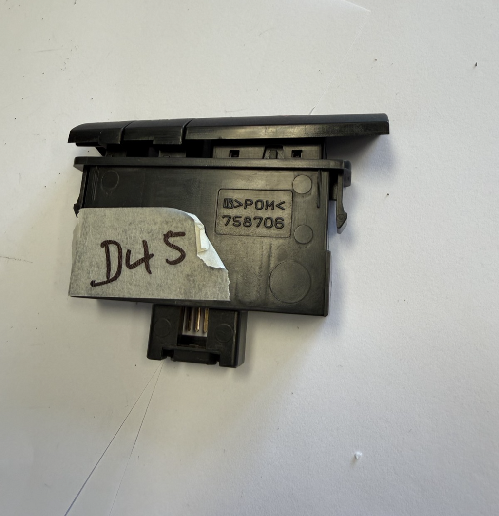 2004-2009 Toyota Prius Dash Hazard Signal Trip Control Button Switch 758706