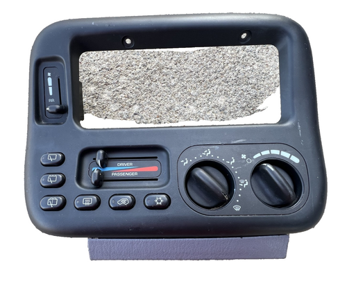 99 00 1999 2000 Dodge Caravan Temperature Climate Control OEM 04677617AC Black