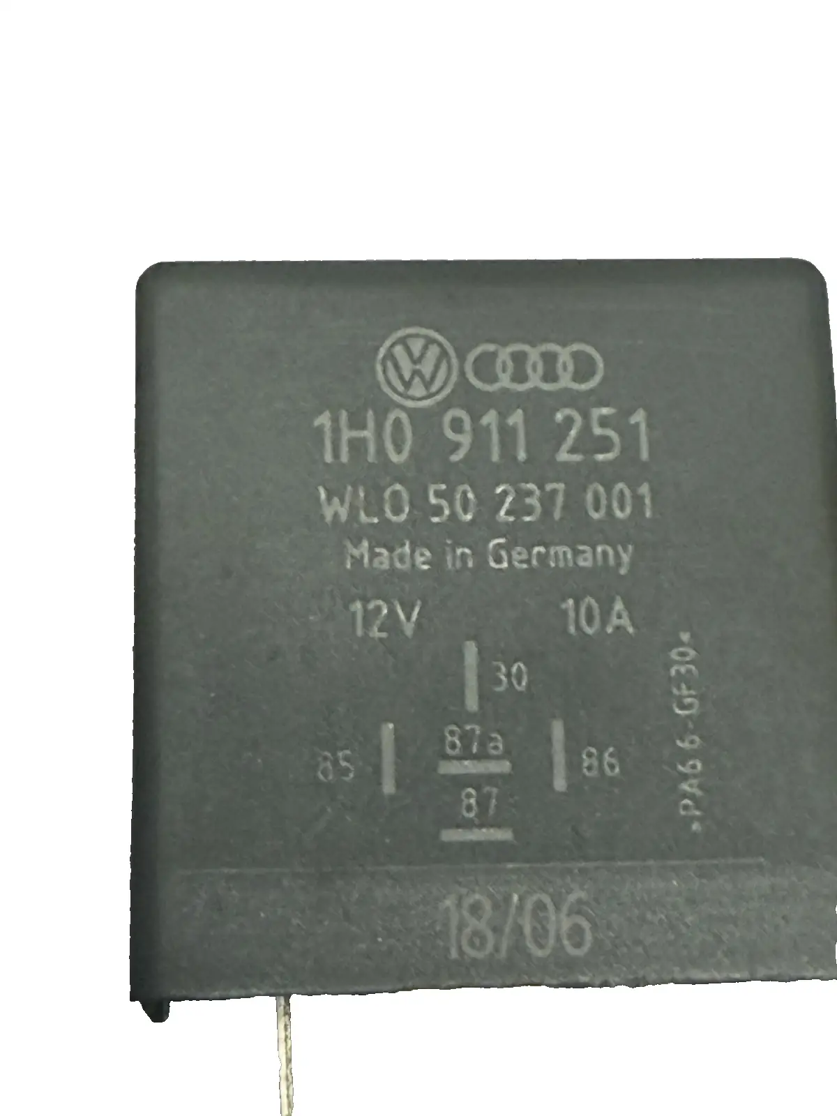2000 2001 2002 2003 2004 2005 Audi TT Relay 12V 10A 1H0 911 251, WL050237001 by Volkswagen