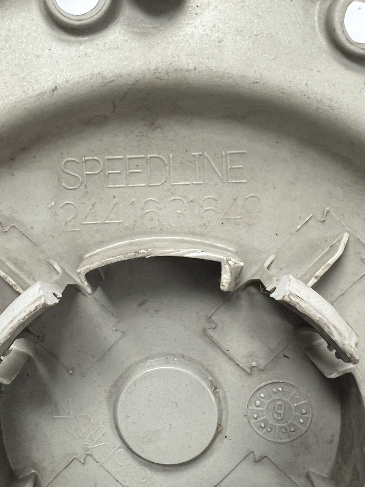 1998-2001 Volkswagen Passat Center Cap Hubcap Hub Cap OEM 12441631649