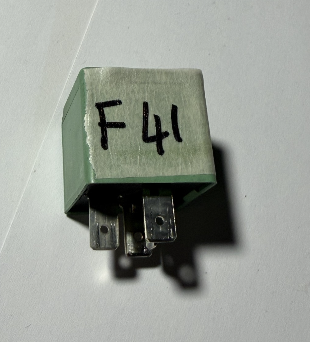 1998-2002 Toyota Corolla Siemens Cooling Fan Relay 9008087015, VF412F21Z01