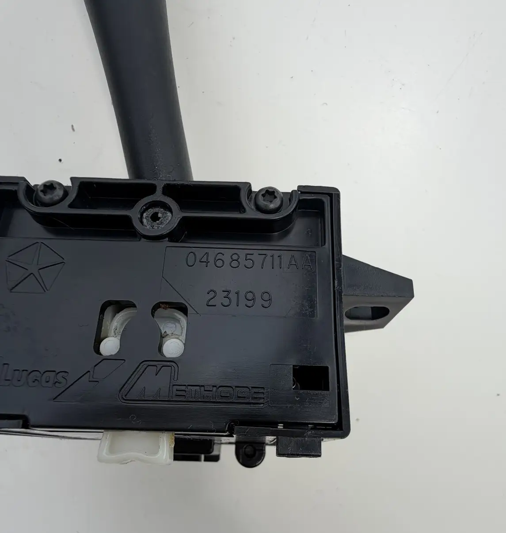 2001-2007 Chrysler Town & Country Turn Signal Wiper Control Switch 04685711A by Chrysler