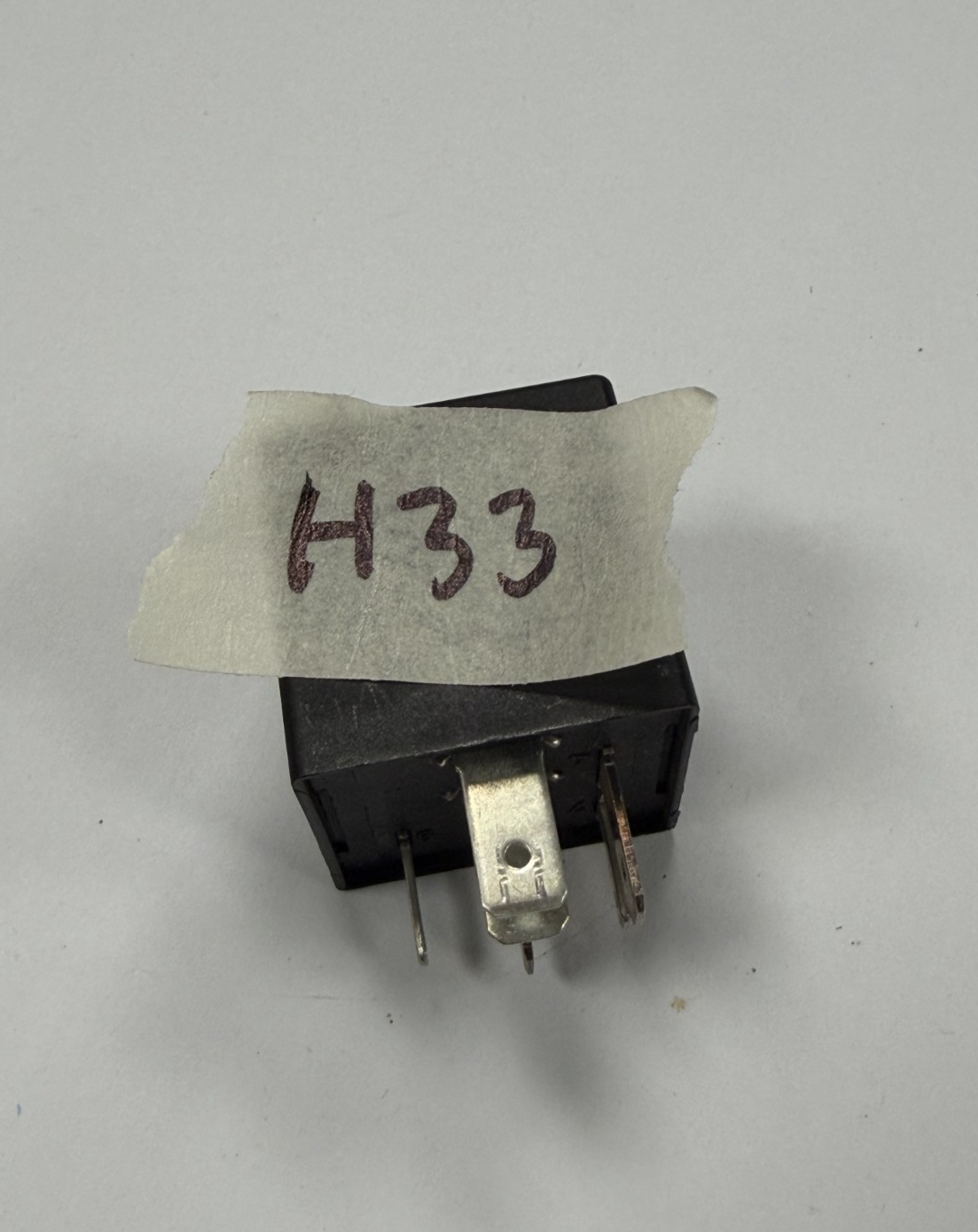 99-02 Volkswagen Cabrio Audi Daytime Running Light Relay 3A0941589, WL050237005