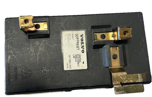 2000 2001 2002 2003 2004 Volvo V40 Central Electronic Module CEM OEM 30896697