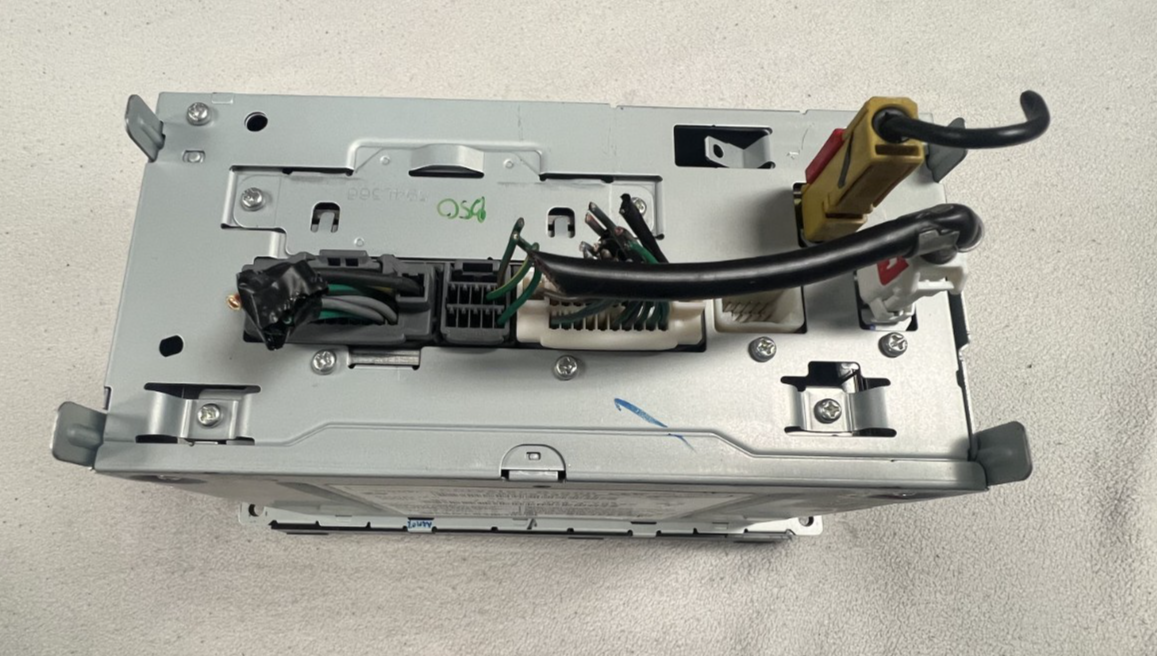 AM FM CD Touchscreen Radio 05091331AF fits 2013-2016 Chrysler Town & Country