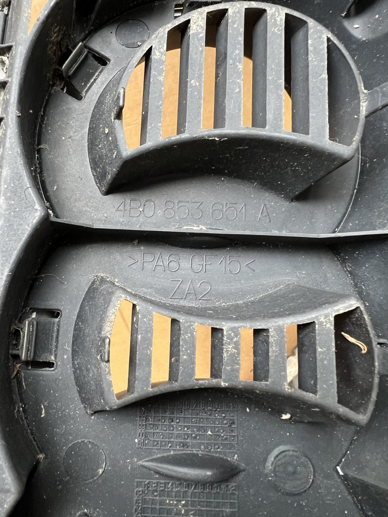 1998 1999 2000 2001 Audi A6 Front Upper Grill Grille OEM 4B0 853 651 A