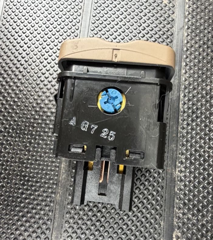 06 07 08 Honda Ridgeline Interior Dome Light Lamp Control Switch 2M17774 Tan by TEC