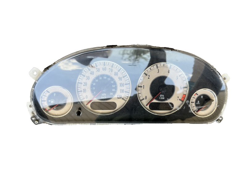 01 2001 Chrysler Town & Country Speedometer Cluster 04685742AD, TN257410-6303