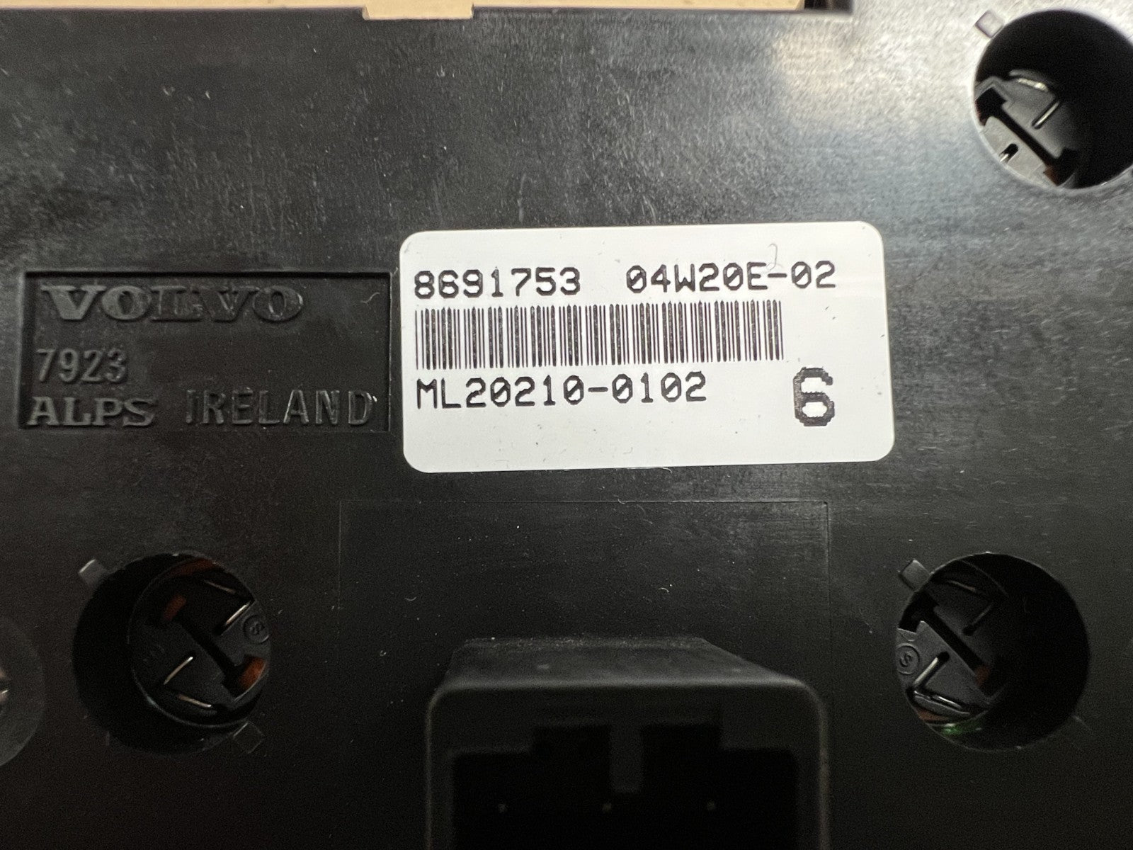 1999-2009 Volvo S80 Headlight Dimmer Fog Light Switch 8691753, ML20210 0102