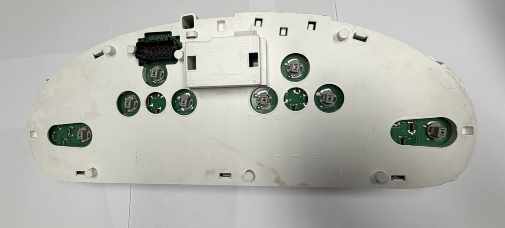 Instrument Speedometer Gauge Cluster 05082550AD fits 05 2005 Dodge Caravan