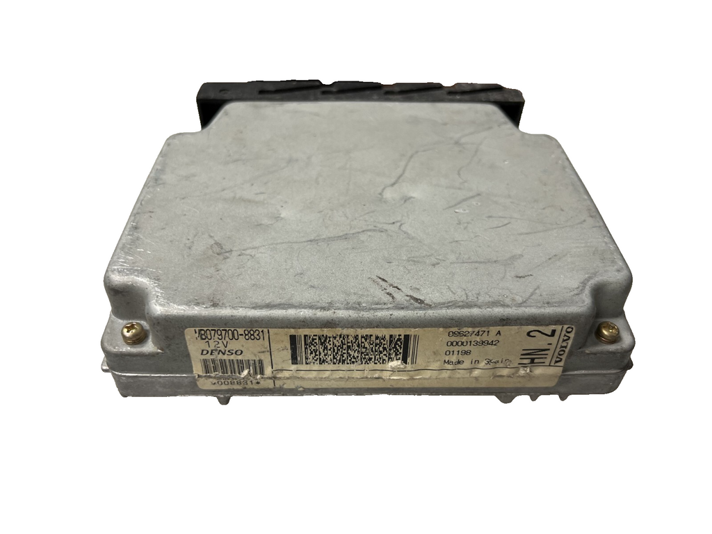 2001-2002 Volvo 60 Series Engine Control Module ECM ECU OEM MB0797008831