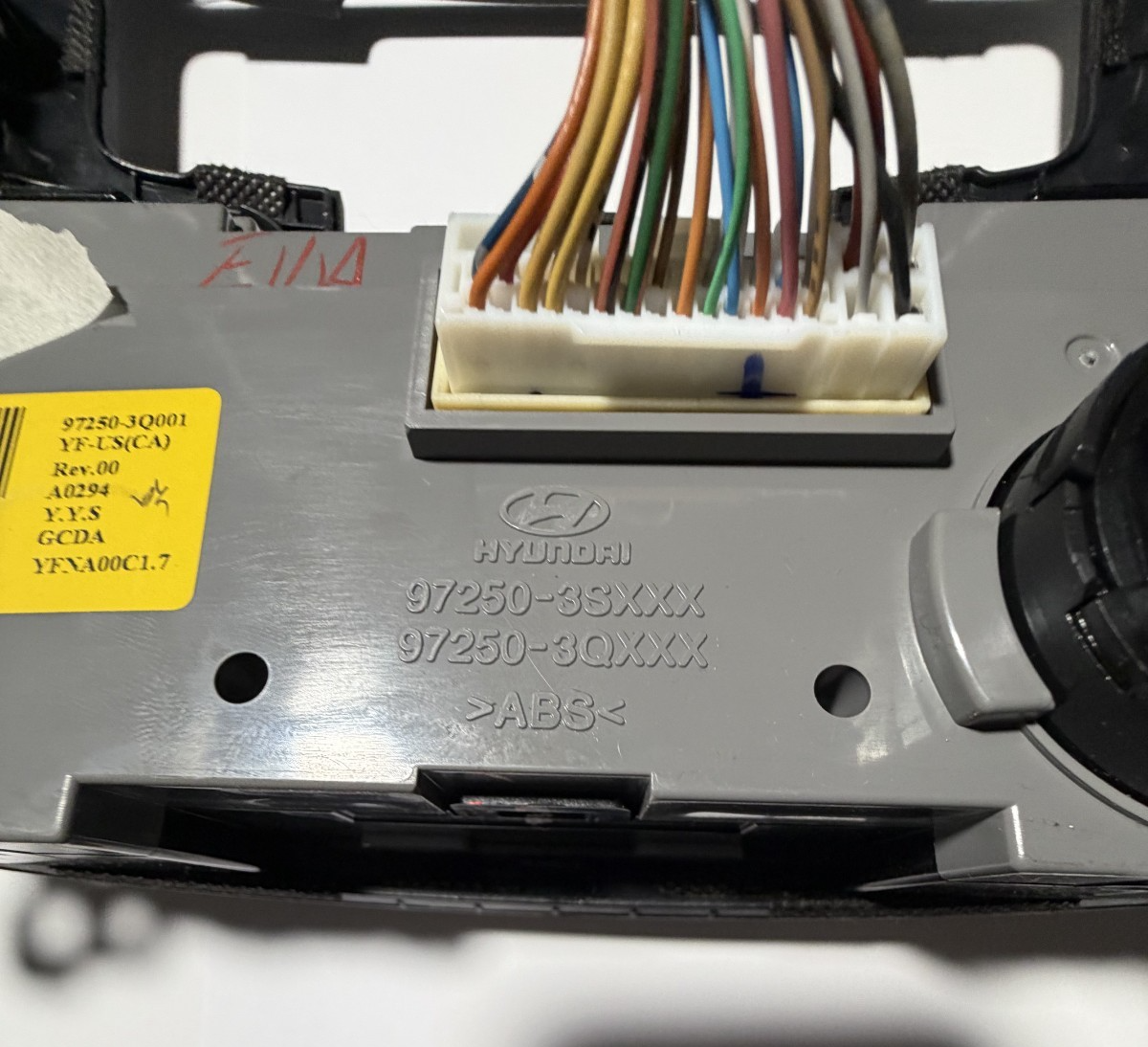 2009-2014 Hyundai Sonata Center Dash Radio AC Climate Control Trim Bezel