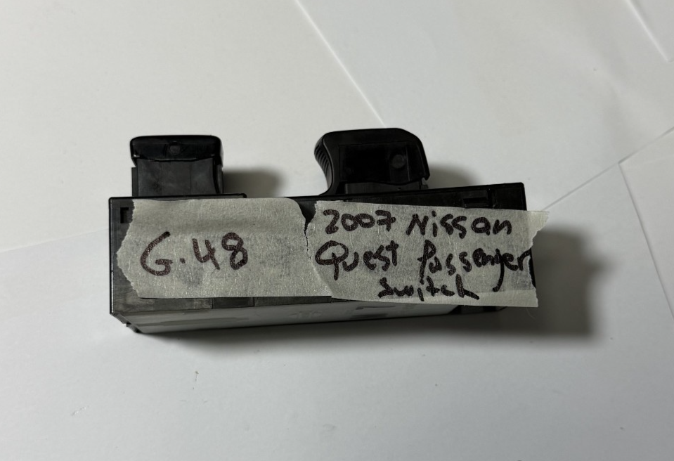 2004 2005 2006 2007 2008 2009 Nissan Quest Front Right Window Door Lock Switch