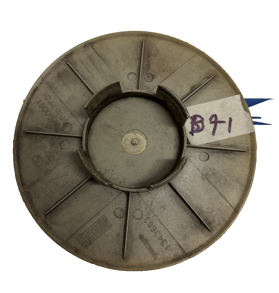 1985-1997 Volvo 740 850 940 960 C70 S90 V70 Wheel Center Cap Hubcap 1343663