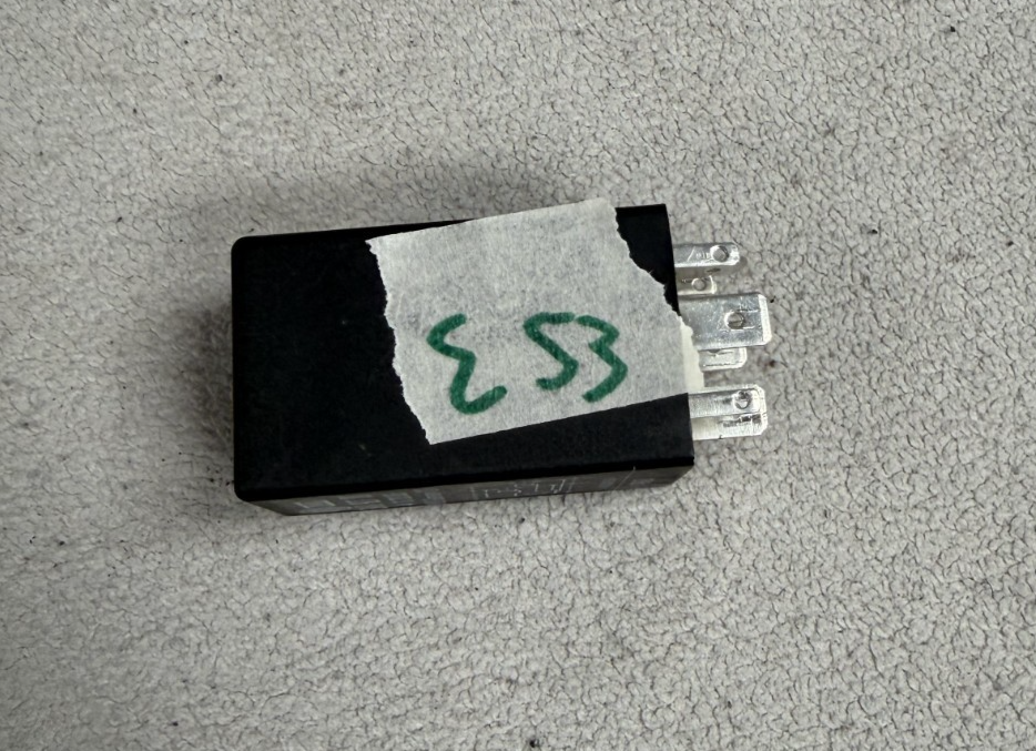 99-05 Volkswagen Jetta Accessory Power Relay 3A0 927 181 61 233 005