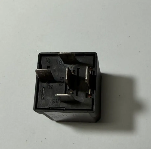 Electric Fuse Multipurpose Relay 04727370AA fits 2001-2006 Jeep Wrangler by Unbranded