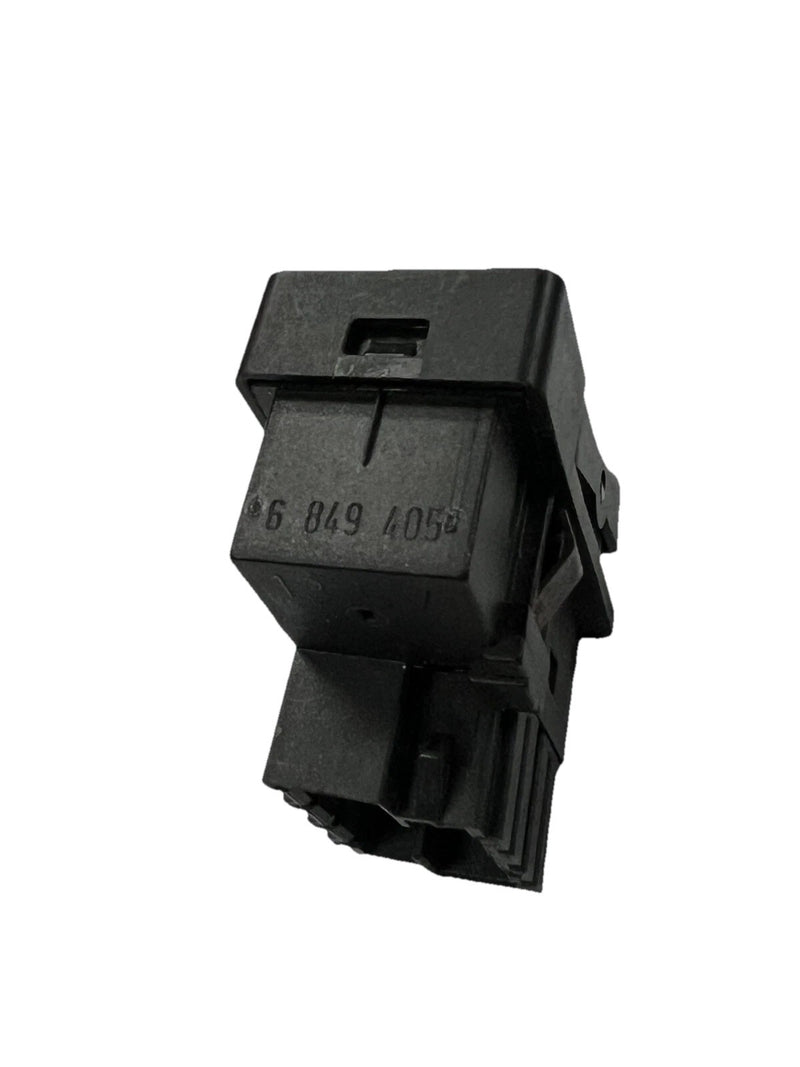 1993-1994 Volvo 850 Rear Defrost Heated Mirror Switch OEM 6849405 Black