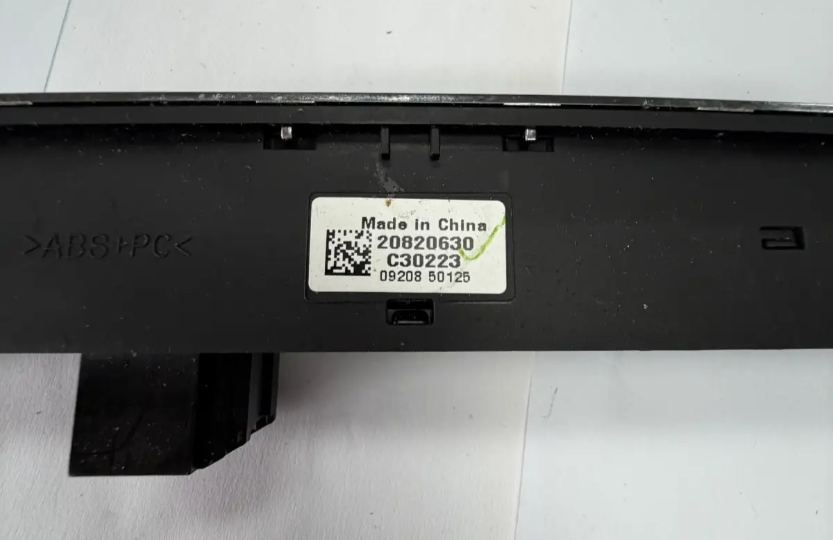 2007-2013 Cadillac Escalade Adjustable Pedal Rear Parking Sensor 20820630 by Unbranded