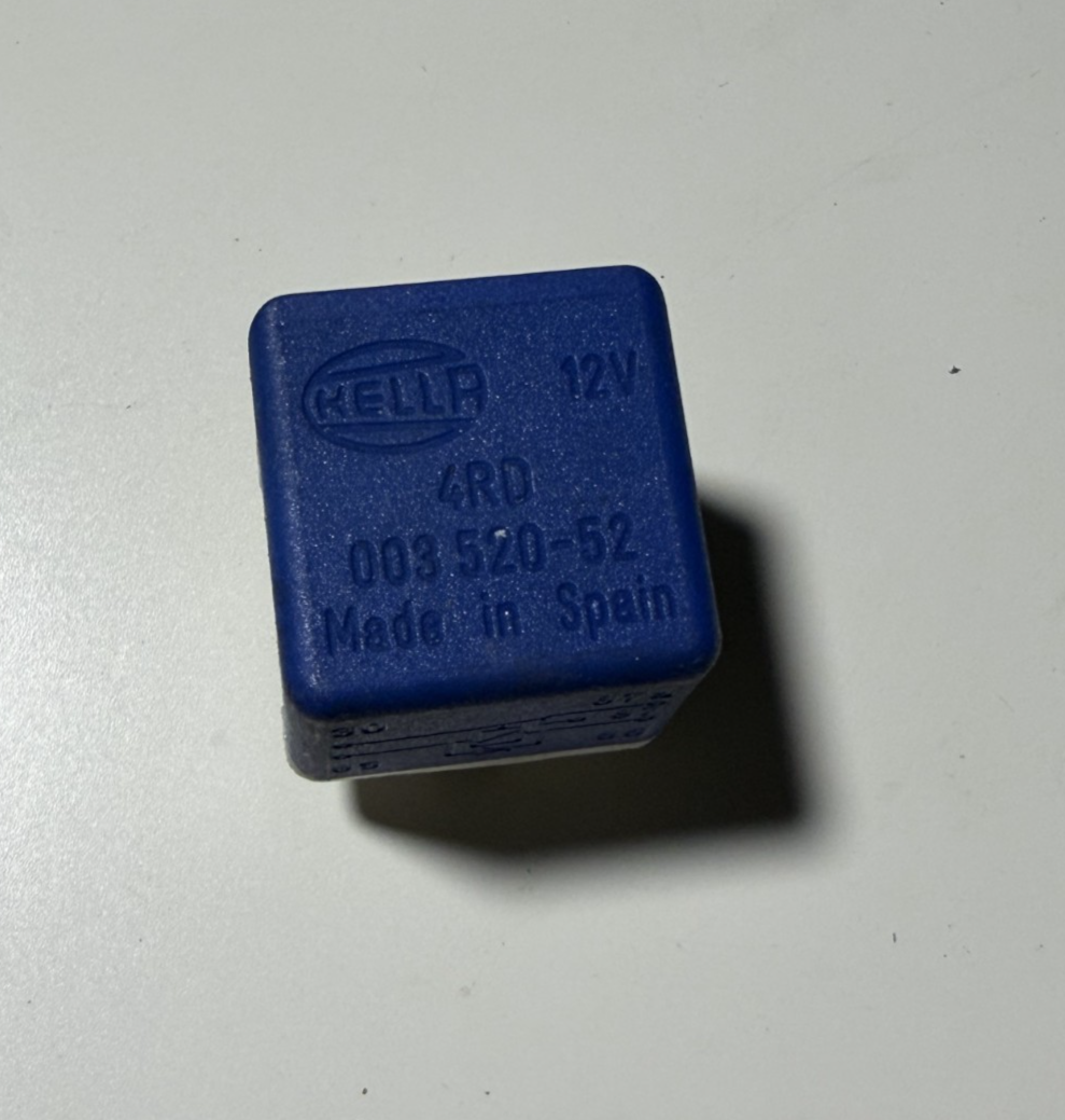 Volvo 850 V70 Multi-Purpose Relay 12V 4RD 003 520 52 Blue