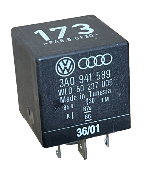 1999-2002 Volkswagen Cabrio Audi Daytime Running Light Relay 3A0 941 589