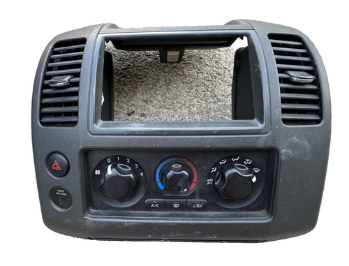 2005-2012 Nissan Xterra Pathfinder Front AC Climate Switch Control Radio Bezel