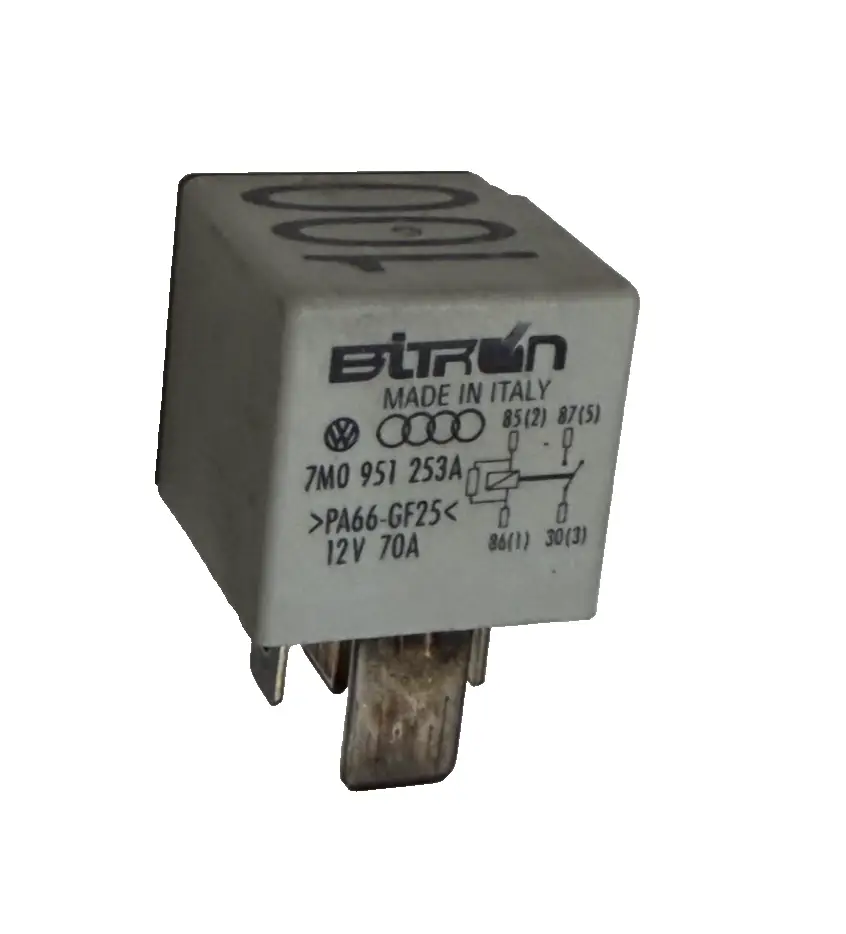 1999-2005 Volkswagen Jetta Multipurpose Relay 12V 70A 7M0 951 253A White by Volkswagen