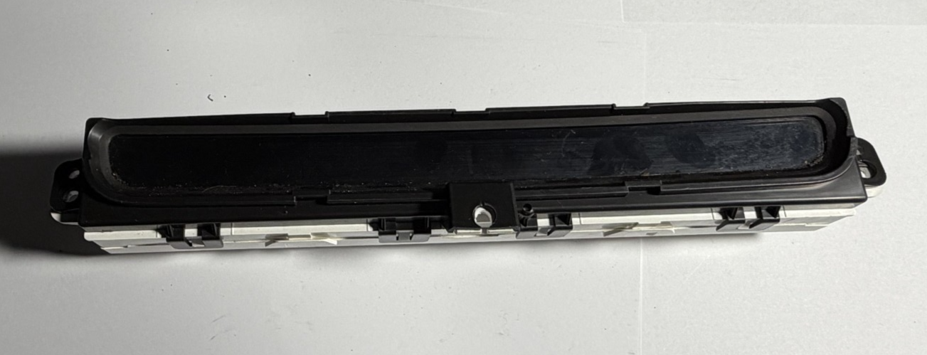2010-2012 Honda Accord Lower Clock Radio Information Display Screen 39711 A040