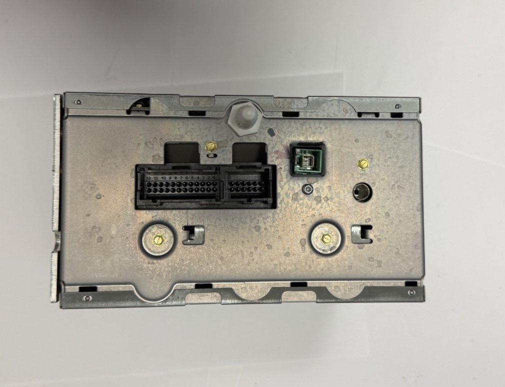 2003-2006 Cadillac Escalade Radio CD DVD GPS Navigation Screen Display 15230099