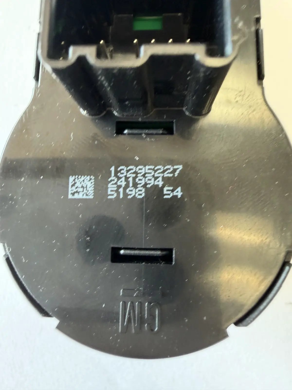 2011-2016 Chevrolet Cruze Headlight Fog Light Control Switch 13295227, 241994 by General Motors