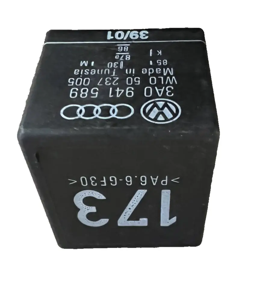 Headlight Daytime Running Lights Relay 3A0 941 589 for 99-02 Volkswagen Cabrio by Volkswagen Audi