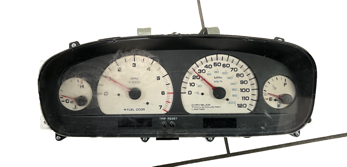 Chrysler Town & Country Speedometer Instrument Cluster 04685840AA, TN257410 4080