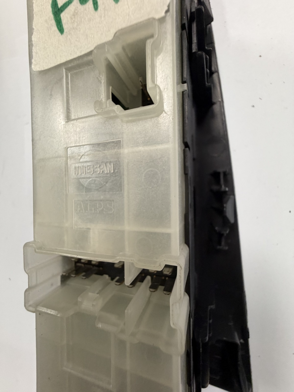 Master Lock Power Window Switch Left 25401 9N00E fits 2009-2014 Nissan Maxima