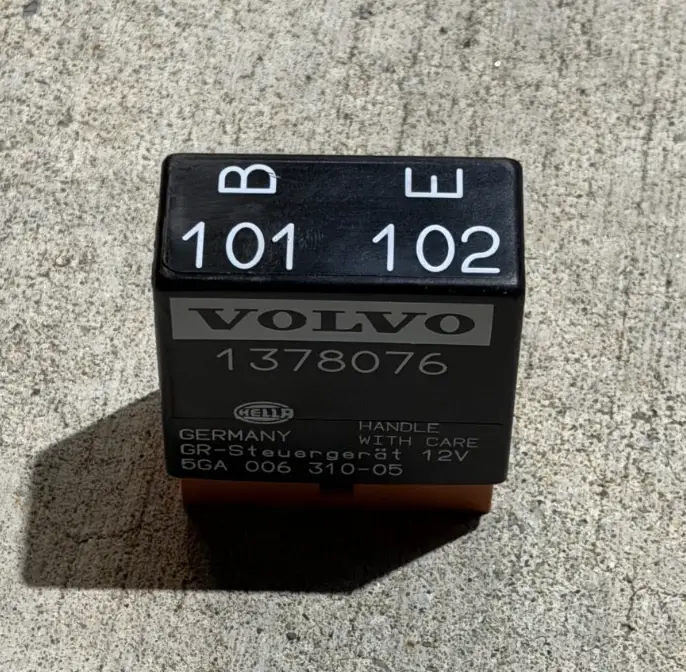 Cruise Control Relay 1378076, 5GA 006 310-05 fits 1996-2000 Volvo 850 V70 S70 by Volvo