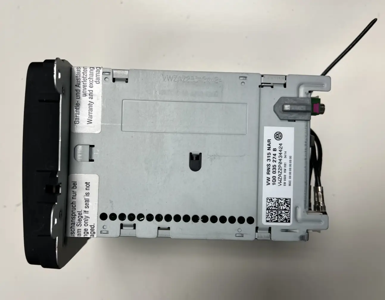 2015-2016 Volkswagen Jetta Navigation CD Player Radio Receiver 1Q0 035 274 B by Volkswagen