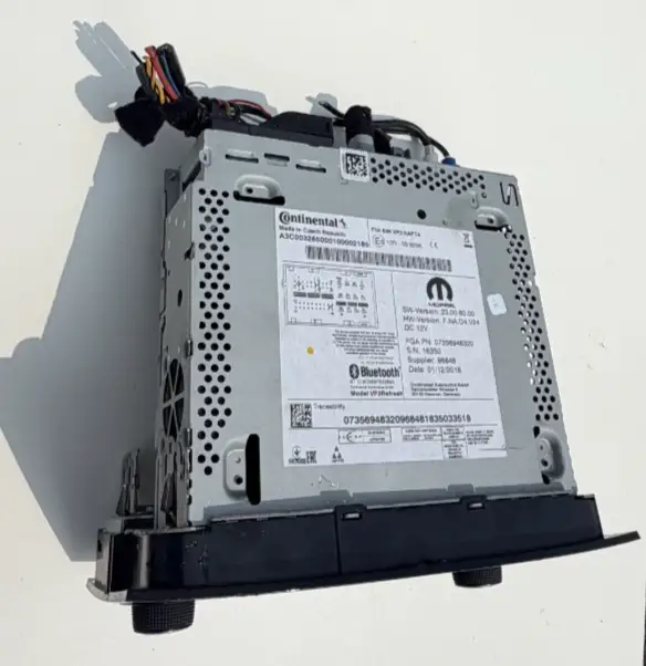 2013-2017 Dodge Ram 1500 Multimedia Radio Navigation Screen 07356948320 by Continental