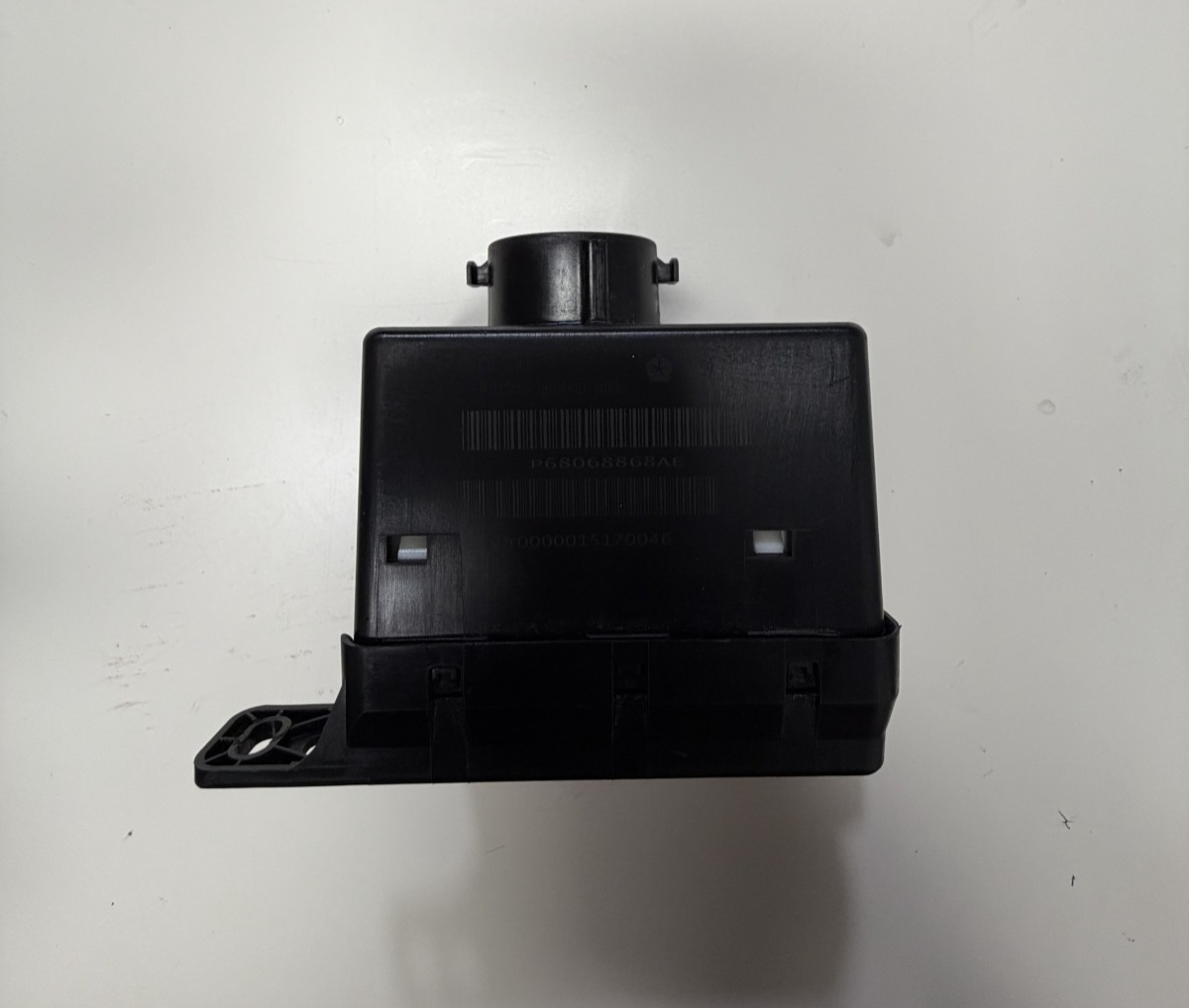 09 10 11 12 Volkswagen Routan Ignition Switch Module 68068868AE Black