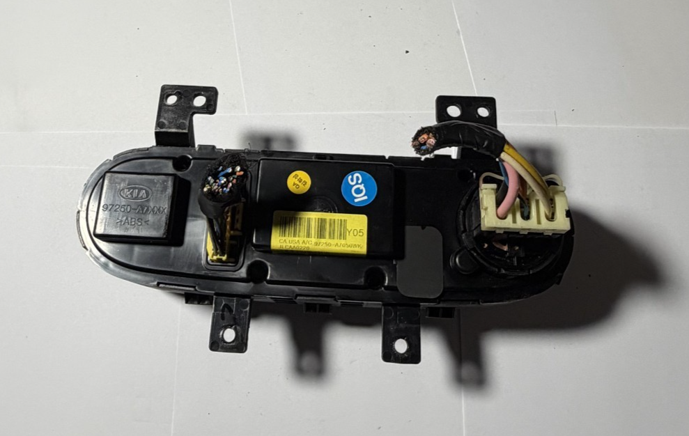 2014-2016 Kia Forte AC Heater Temperature Switch Climate Control 97250 A7050WK