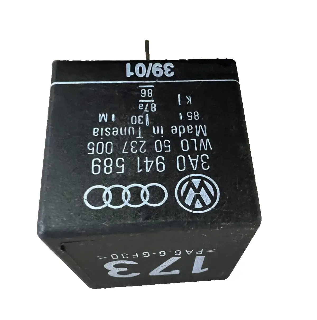 Headlight Daytime Running Lights Relay 3A0 941 589 for 99-02 Volkswagen Cabrio by Volkswagen Audi