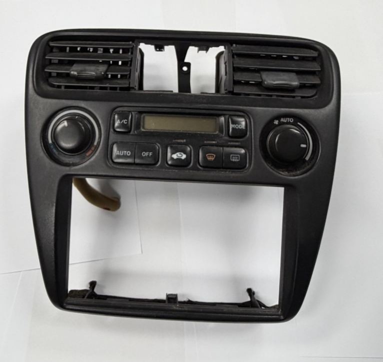 98 99 00 01 02 Honda Accord Dash Vent AC Heater Climate Control Switch Panel