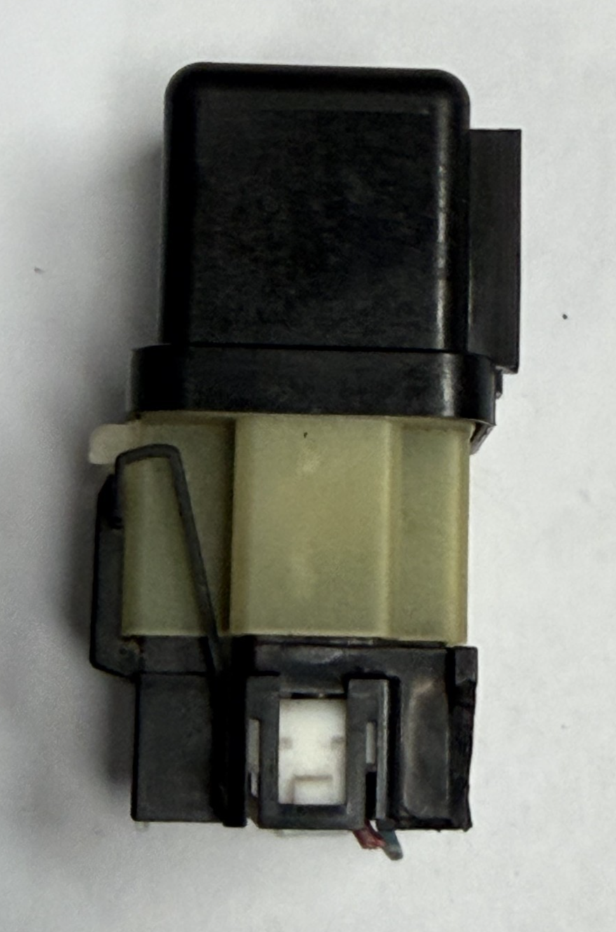 1998 1999 2000 98 99 00 Nissan Altima Antiskid Relay 252309B905, 25230 9B905