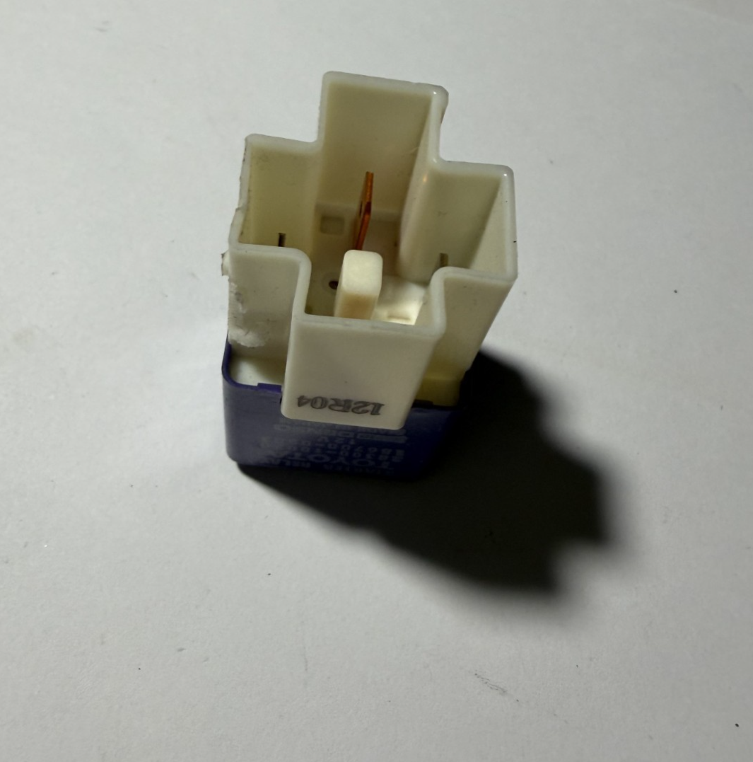 2000-2005 Toyota Echo Denso 4 Pin Starter Relay 12V 28300 10020 Blue