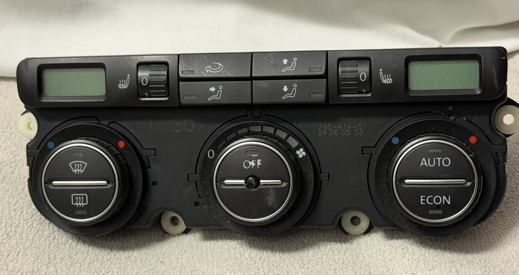 2006 Volkswagen Jetta Climatronic Dual Zone Heater AC HVAC Control Panel