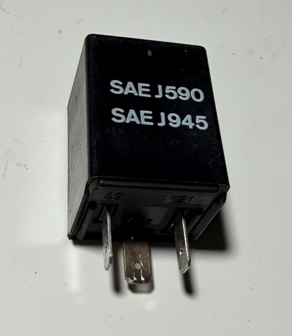 Indicator Flasher Relay 12V 4DB 003750 31 fits 1999-2004 Triumph Sprint RS 955i