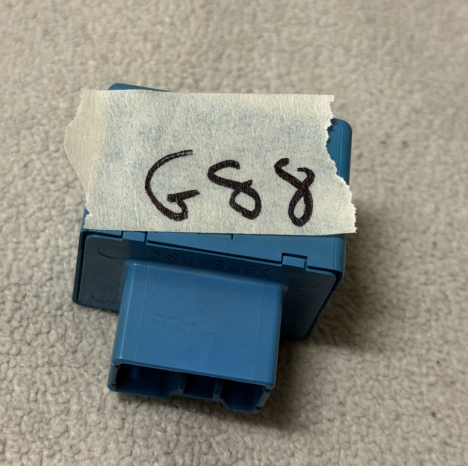 Toyota Matrix Scion Yaris Flasher Turn Signal Hazard Relay 81980 02050 Blue