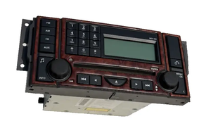 Land Rover LR3 2005 2009 AM FM CD Player 6 Disc Radio Receiver Unit VUX500320