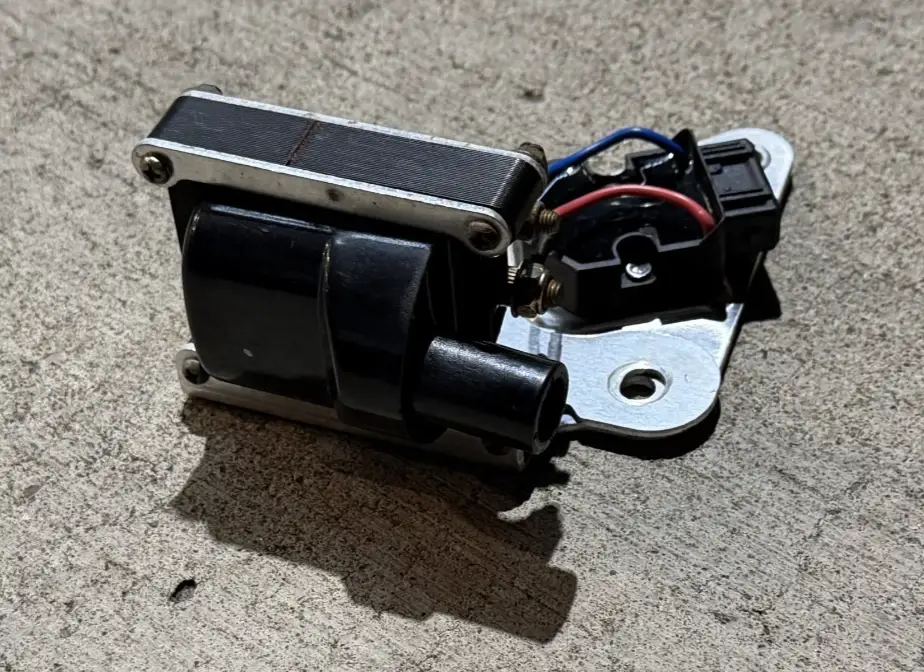 1993-1997 850 & 1997 1998 S70 Ignition Coil with Igniter Module by Unbranded