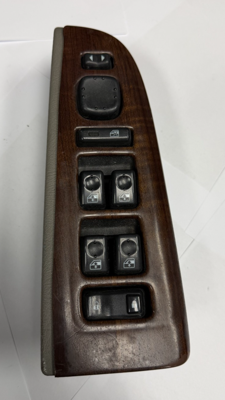2003-2006 Silverado Escalade Master Power Window Switch Left Driver 15112974